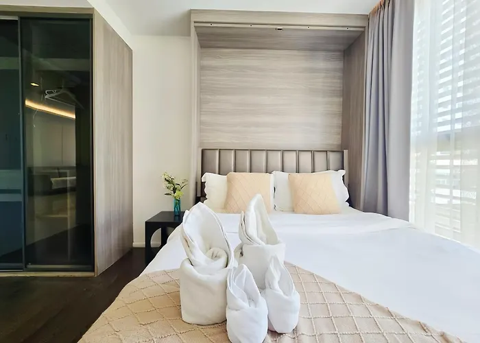 Circle Rein Sukhumvit 12 *