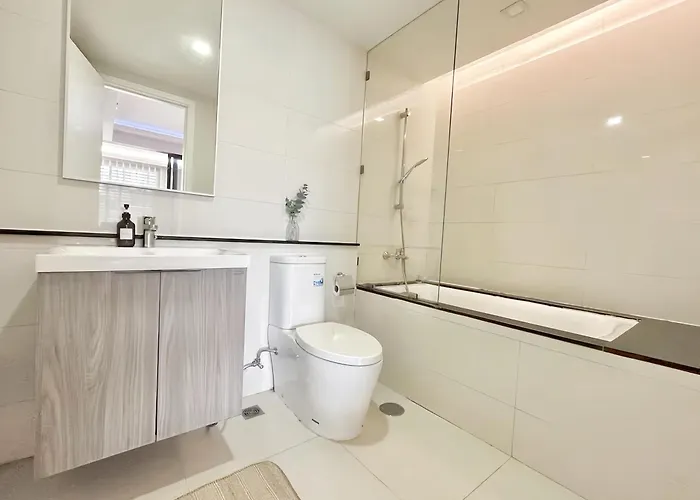 Circle Rein Sukhumvit 12 Appartement *