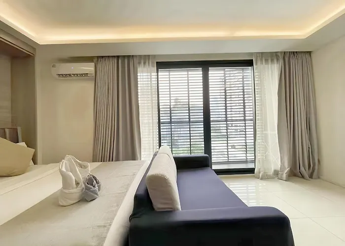Circle Rein Sukhumvit 12 Appartement *
