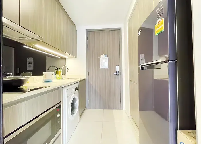 Circle Rein Sukhumvit 12 Appartement *